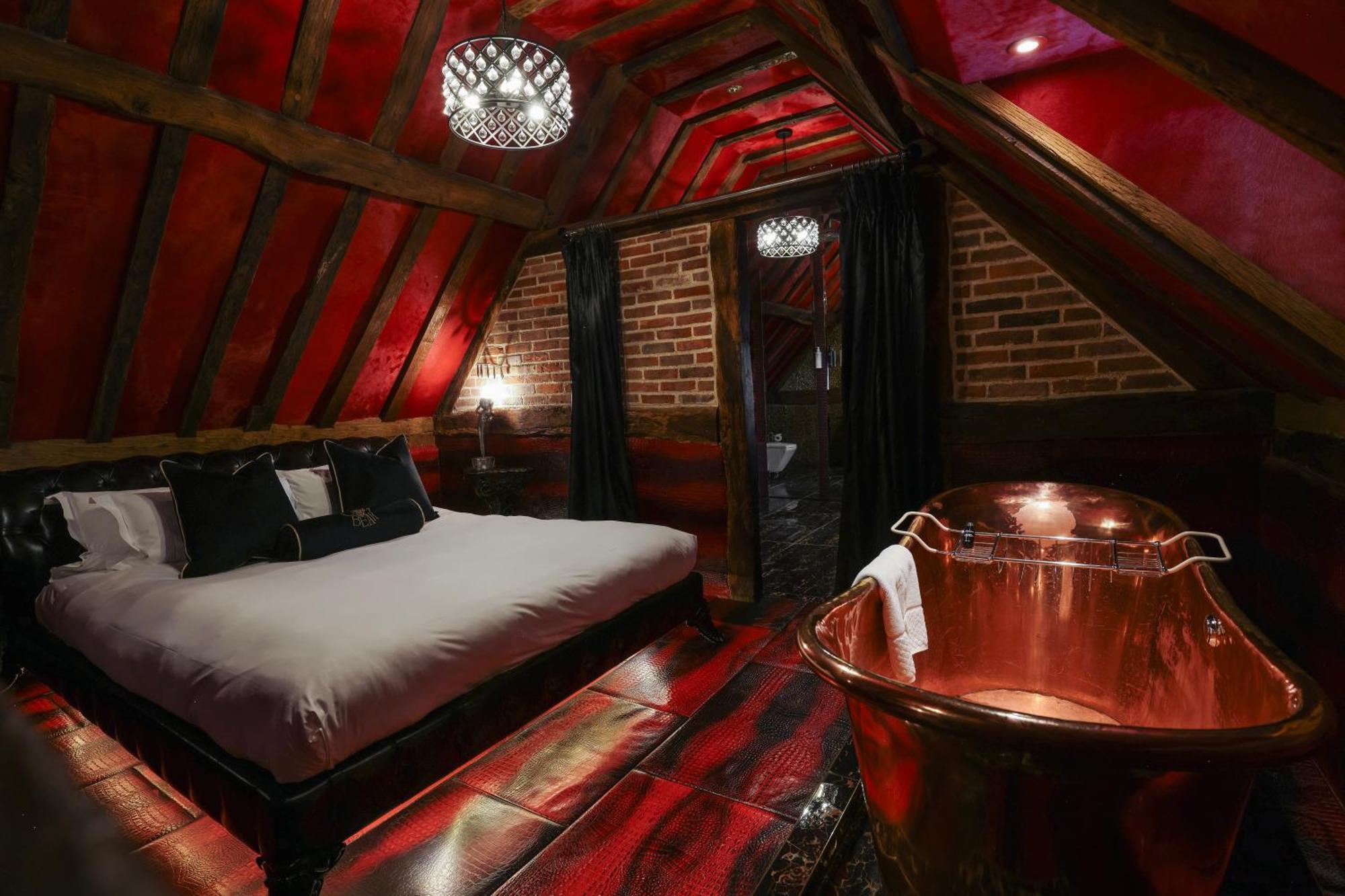 Hotel Crazy Bear Beaconsfield Zewnętrze zdjęcie