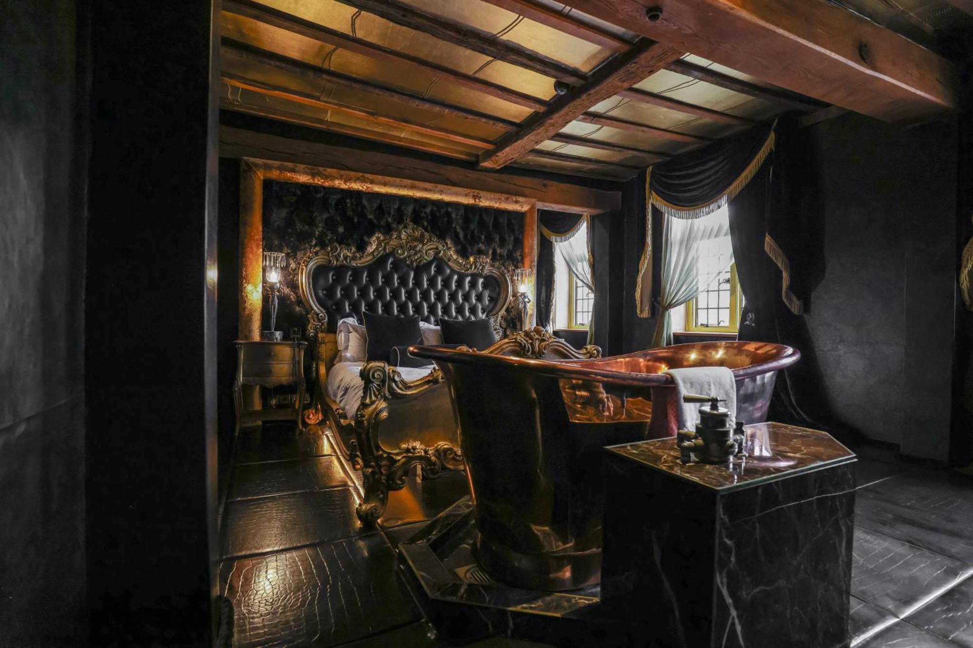 Hotel Crazy Bear Beaconsfield Zewnętrze zdjęcie